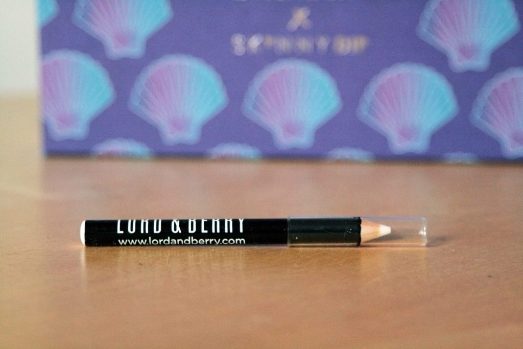 November Birchbox - Skinnydip X Birchbox. Squad goals subscription box review. Lord and Berry Silhouette Neutral Lip Liner