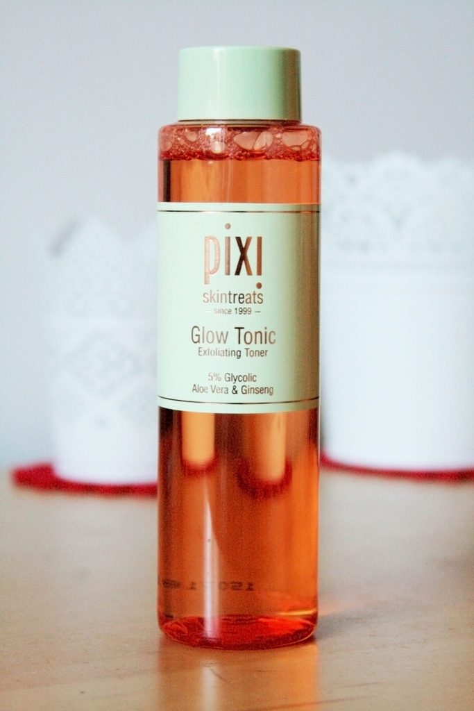 Glossier into the gloss inspirational post. Natural beauty products - Pixi glow tonic toner