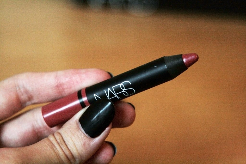 Manchester based fashion and lifestyle blog. Nars x Glossybox review. The Multi stick, Orgasm blush, audacious mascara, black moon eyeliner, Rikugien satin lip pencil.