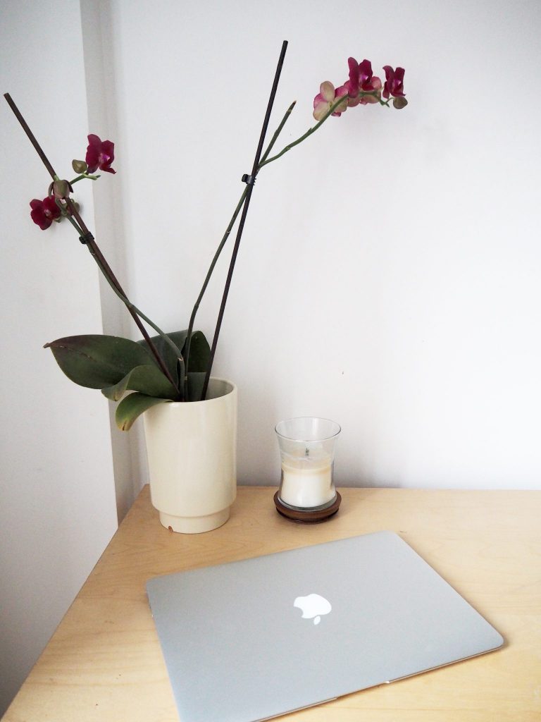 Marble and gold macbook cover - DIY for under £20