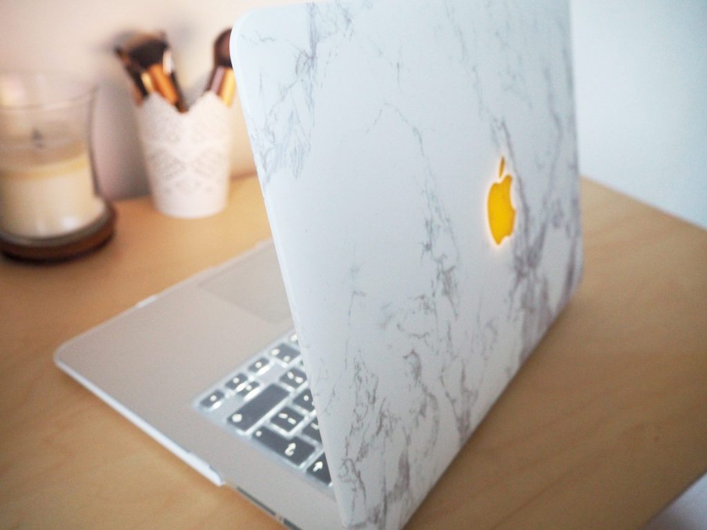 Marble and gold macbook cover - DIY for under £20