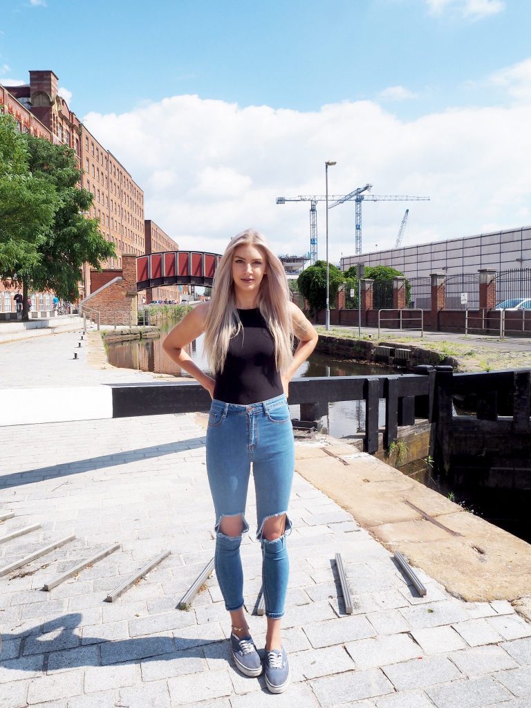 Manchester fashion blogger outfit post - Lasula Jeans and Topshop Bodysuit