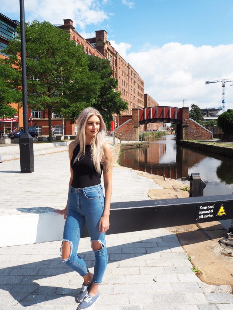 Manchester fashion blogger outfit post - Lasula Jeans and Topshop Bodysuit