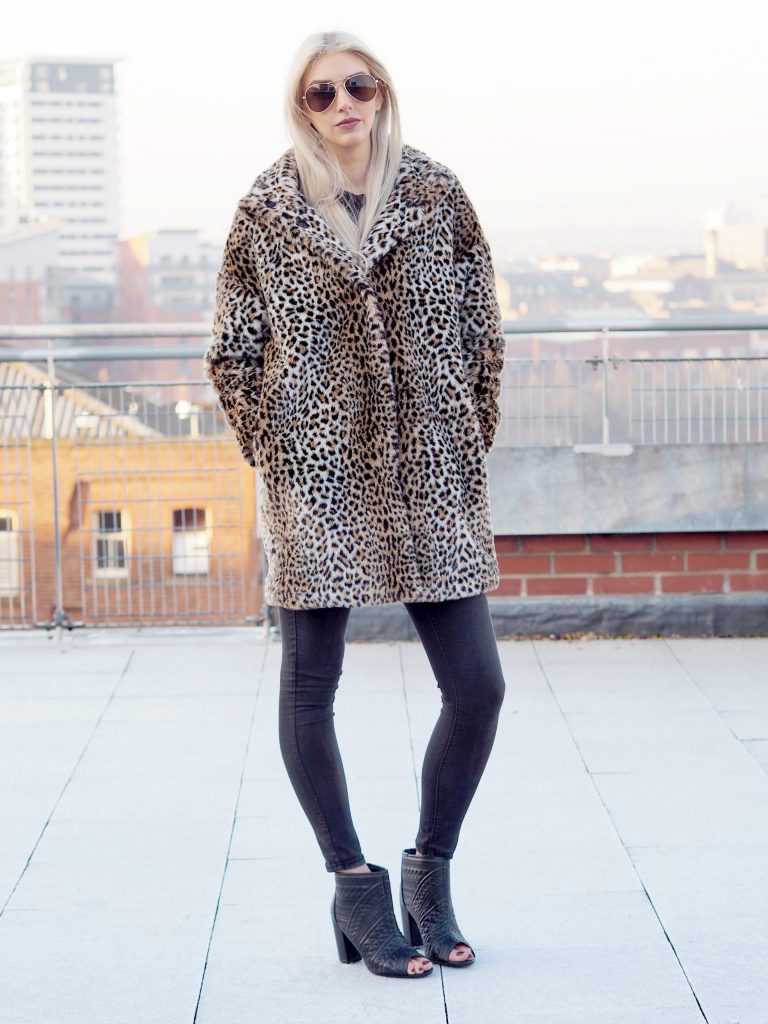 Laura Kate Lucas - Manchester Fashion and Lifestyle Blogger | Outfit Post Featuring Vans, Misguided and Zara
