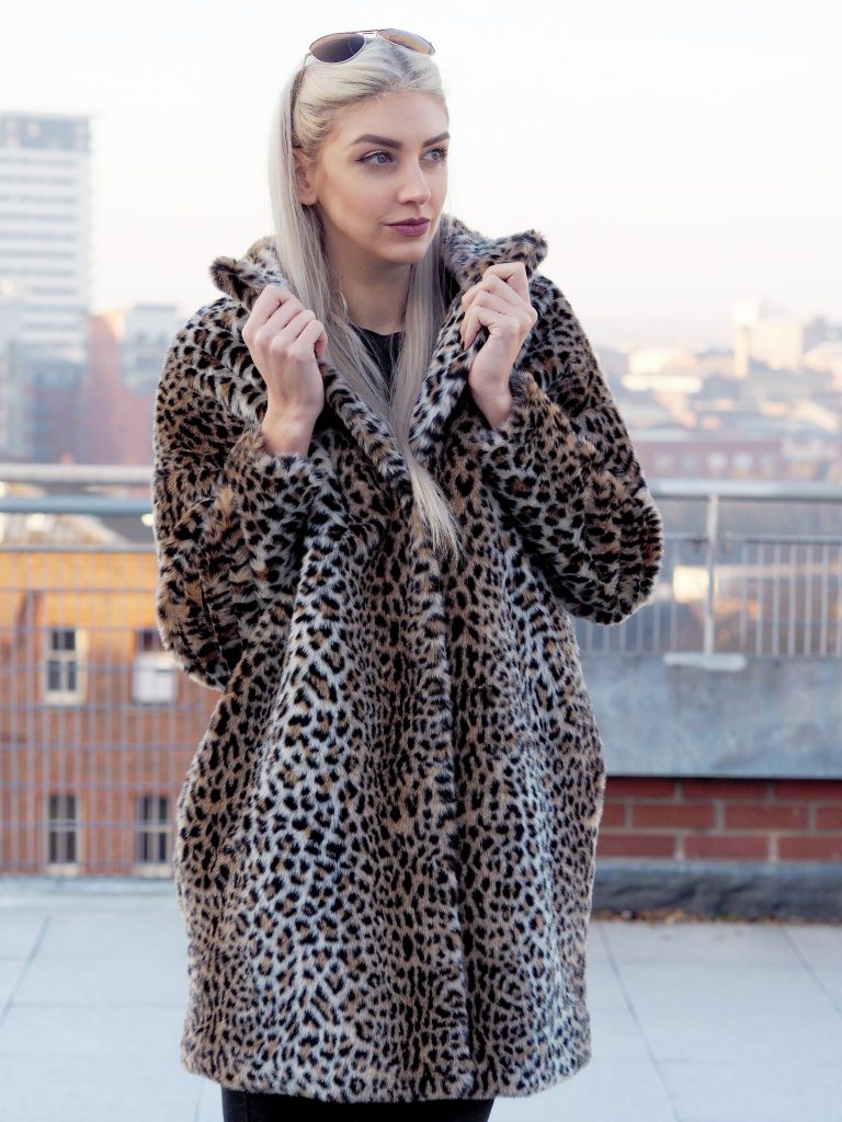 Laura Kate Lucas - Manchester Fashion and Lifestyle Blogger | Outfit Post Featuring Vans, Misguided and Zara