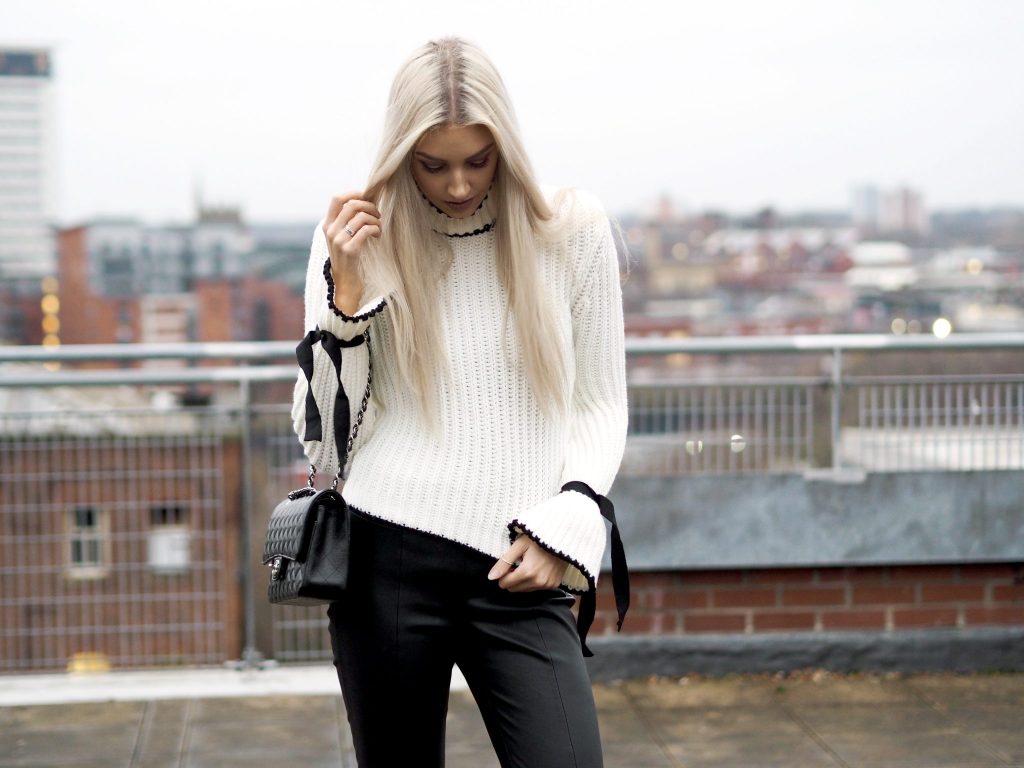 Laura Kate Lucas - Manchester Fashion and Lifestyle Blogger | Sweater Style Series Outfit Post with Sammydress