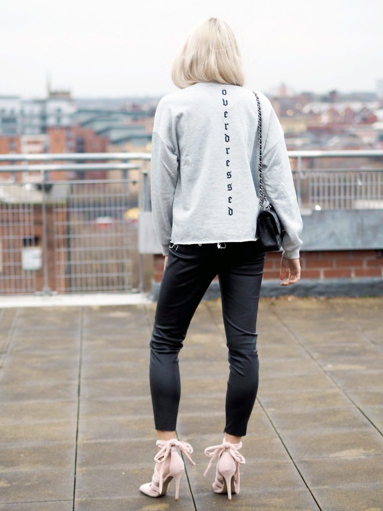 Laura Kate Lucas - Manchester Fashion and Lifestyle Blogger | Sammydress Sweater Series Overdressed