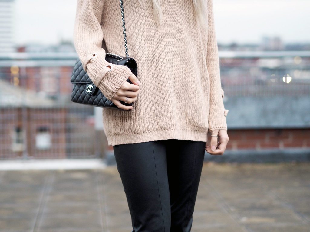 Laura Kate Lucas - Manchester Fashion and Lifestyle Blogger | Sammydress Sweater Series Lace Up