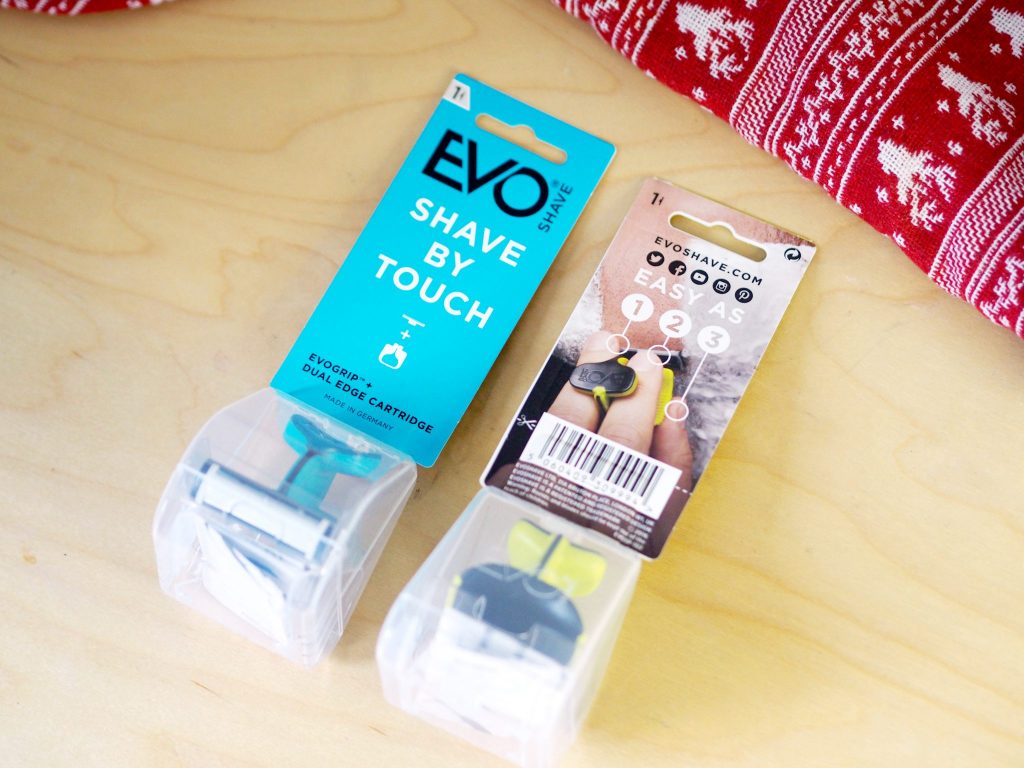 Laura Kate Lucas - Manchester Fashion and Lifestyle Blogger | Stocking Gift for Him - Evo Shave Razor