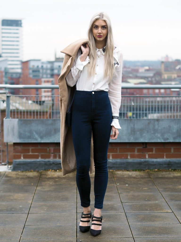 Laura Kate Lucas - Manchester fashion and lifestyle blogger - Outfit post featuring Dezzal