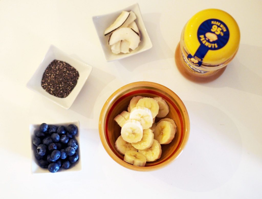 Laura Kate Lucas - Manchester Fashion, Lifestyle and Health Blogger | Sambazon Acai Bowl Recipe