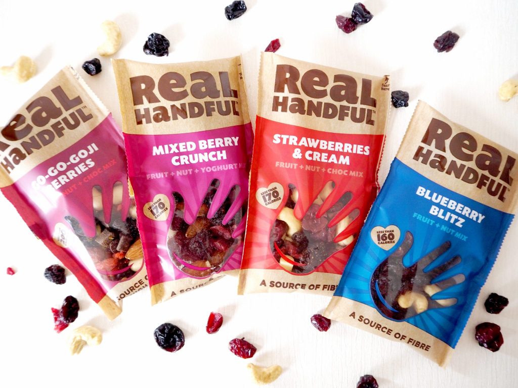 Laura Kate Lucas - Manchester Fashion, Food and Fitness Blogger | Real Handful Nuts and Berries - Healthy Snack