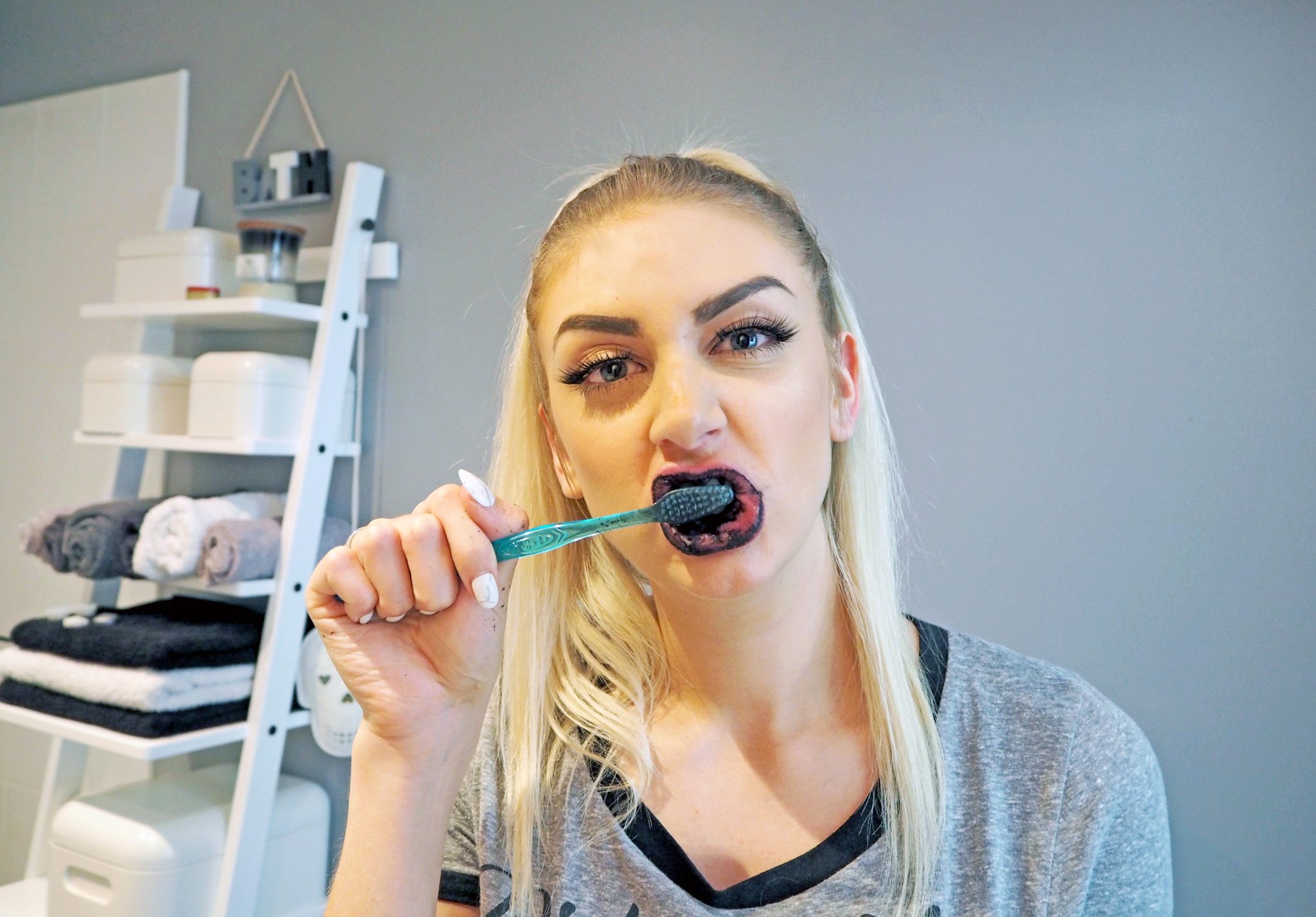 Laura Kate Lucas - Manchester Fashion, Beauty and Lifestyle Blogger | Carbon Coco Natural Charcoal Teeth Whitening