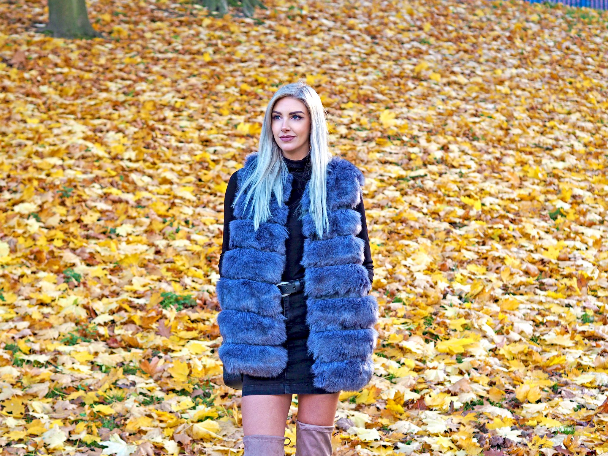 Laura Kate Lucas - Manchester Fashion, Lifestyle and Travel Blogger | Cari's Closet Gilet and Over the Knee Boots Winter Outfit Style