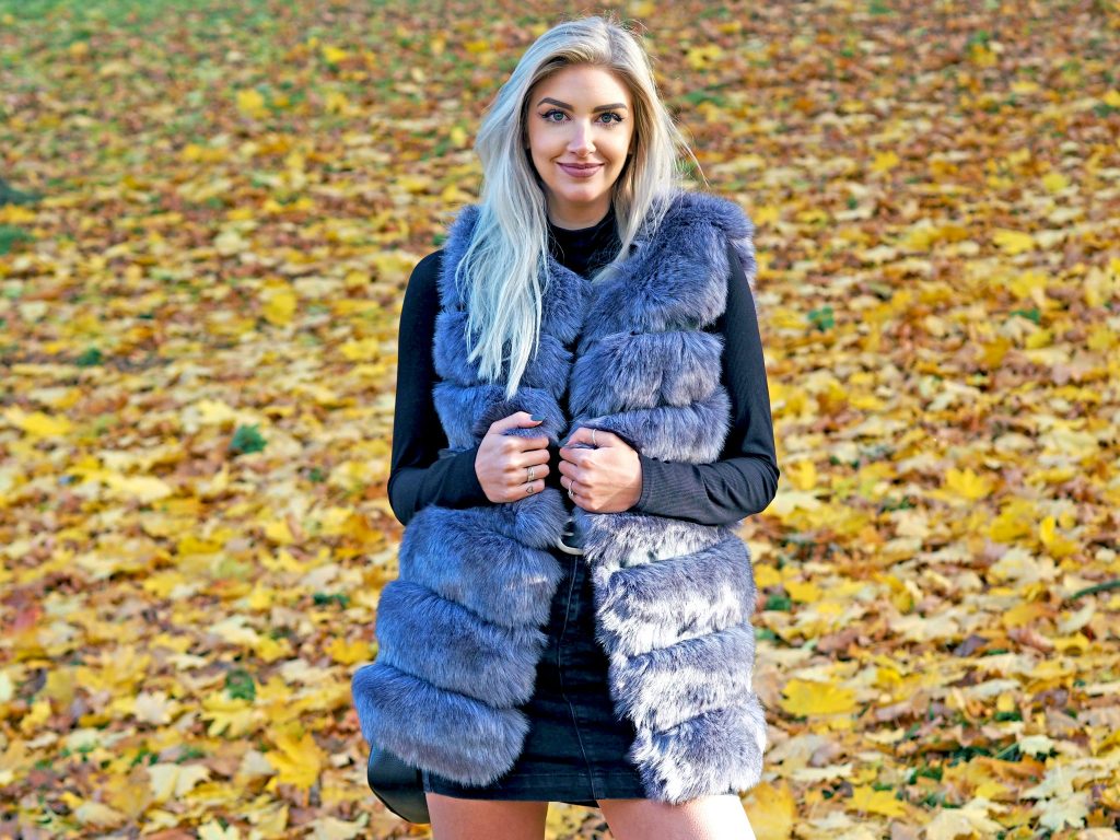 Laura Kate Lucas - Manchester Fashion, Lifestyle and Travel Blogger | Cari's Closet Gilet and Over the Knee Boots Winter Outfit Style