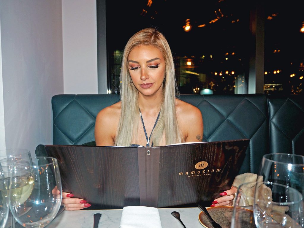 Laura Kate Lucas - Manchester Travel, Fashion and Lifestyle Blogger | Hotel Indigo & Mamucium Restaurant Stay and Review
