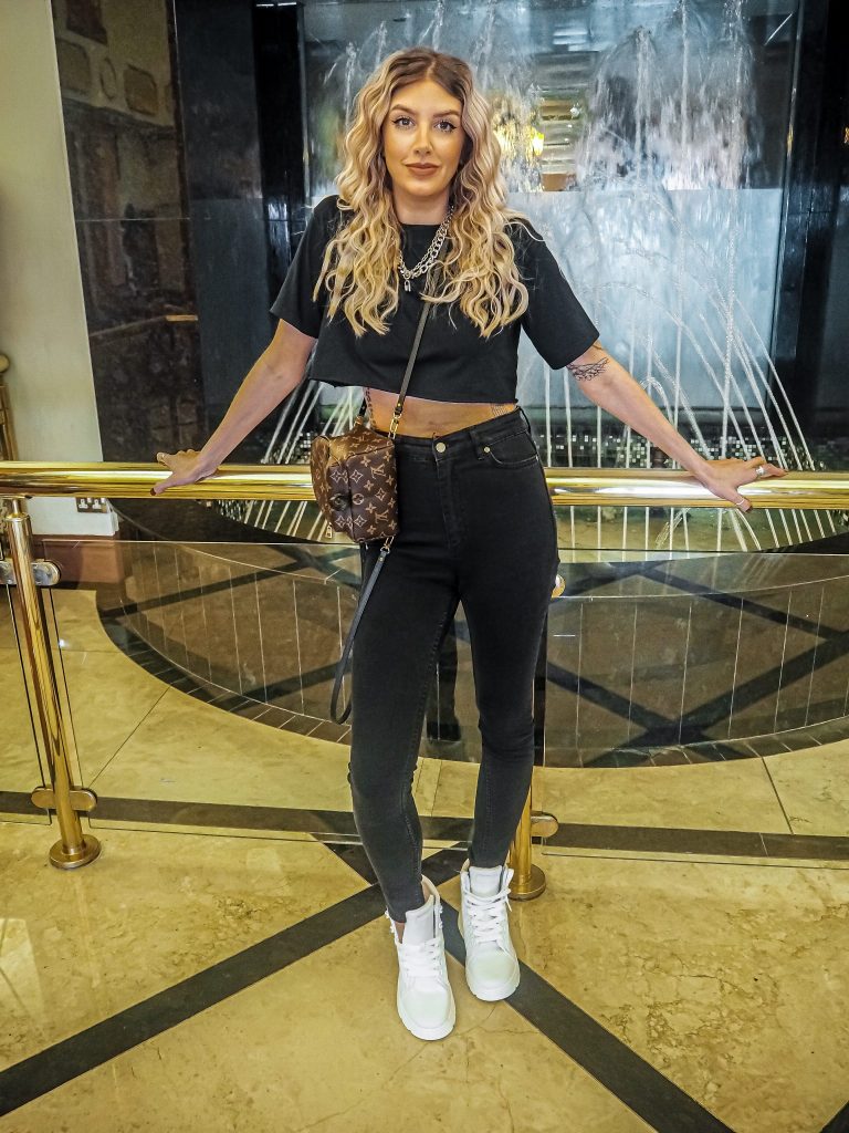 Laura Kate Lucas - Manchester Fashion, Food and Lifestyle Blogger | Royal Nawaab Restaurant Review