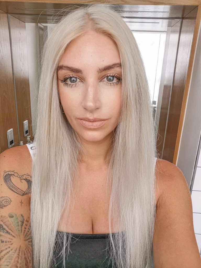 Laura Kate Lucas - Manchester Fashion, Beauty and Lifestyle Blogger | DIY Home Hair Bleach and Dye - Schwarzkopf Blondme Review