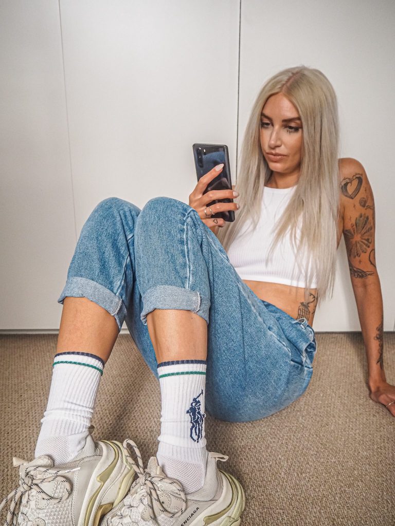 Laura Kate Lucas - Manchester Fashion, Lifestyle and Luxury Blogger | The Sock Shop - Accessorising Outfits with Cute Socks