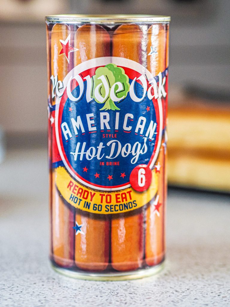 Laura Kate Lucas - Manchester Fashion, Food and Lifestyle Blogger | Ye Olde Oak Hot Dog Recipe