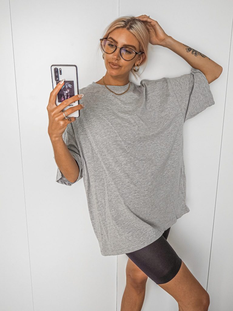 Better Tights - The beautiful @louiseinlondonnn has paired her Soft Pink  shorts into this look perfectly, make sure you stay safe from chafing too!  🌸 Have you seen our range of anti