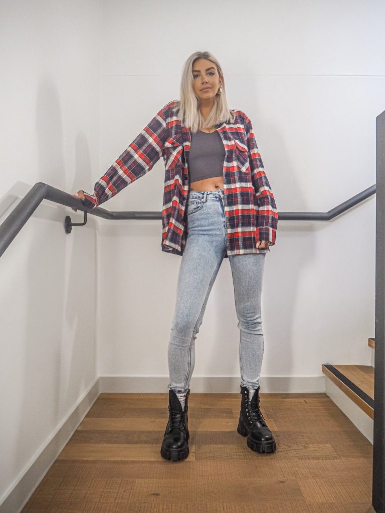 Laura Kate Lucas - Manchester Fashion, Beauty and Lifestyle Blogger | Katch Me Autumn Winter Trends Checked Shirt