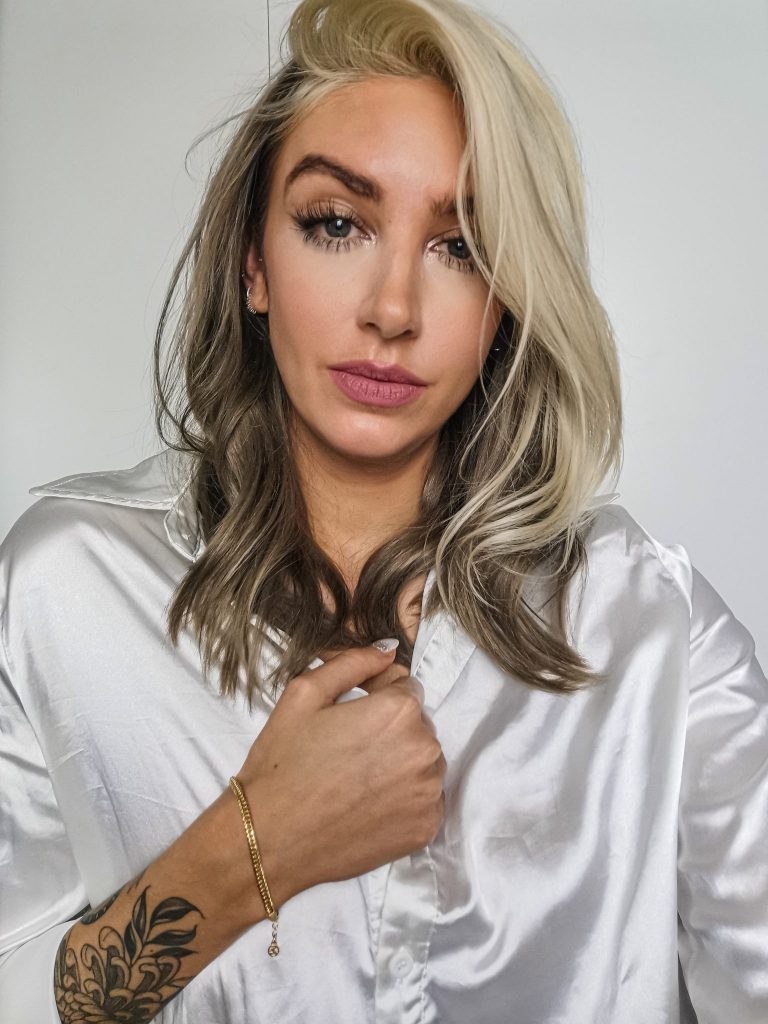 Laura Kate Lucas - Manchester Fashion, Beauty and Lifestyle Blogger | Mejuri Jewellery Gold Bracelet