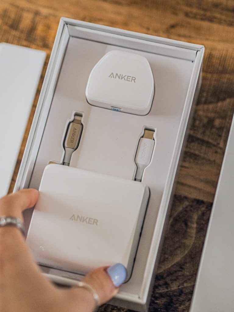 Laura Kate Lucas - Manchester Fashion, Lifestyle and Technology Blogger | Fast Charging with Anker Nano