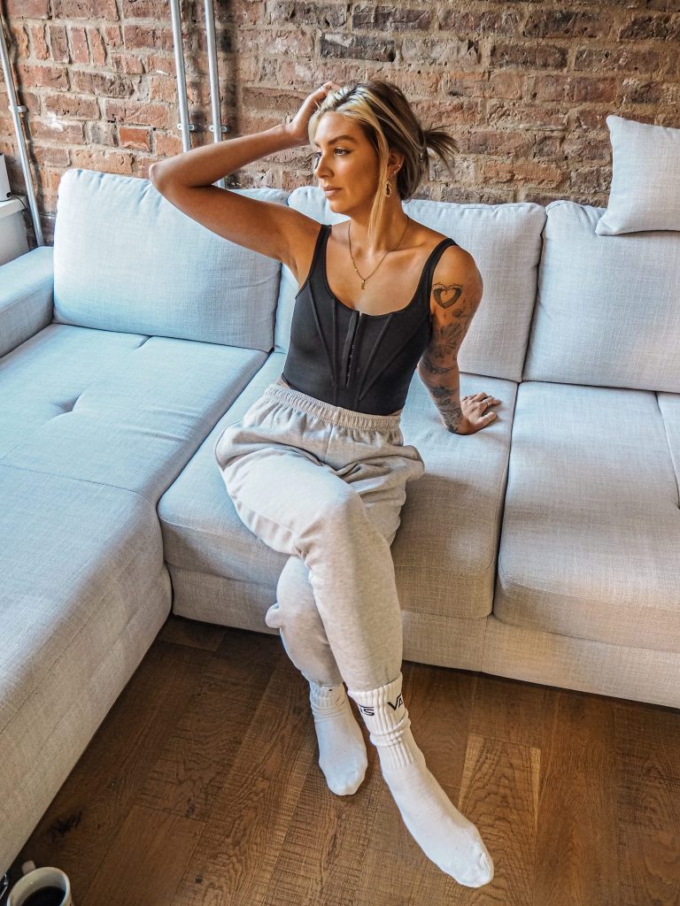 Laura Kate Lucas - Manchester Fasion, Lifestyle and Technology Blogger | Femme Luxe Finery Joggers and Corset Outfit