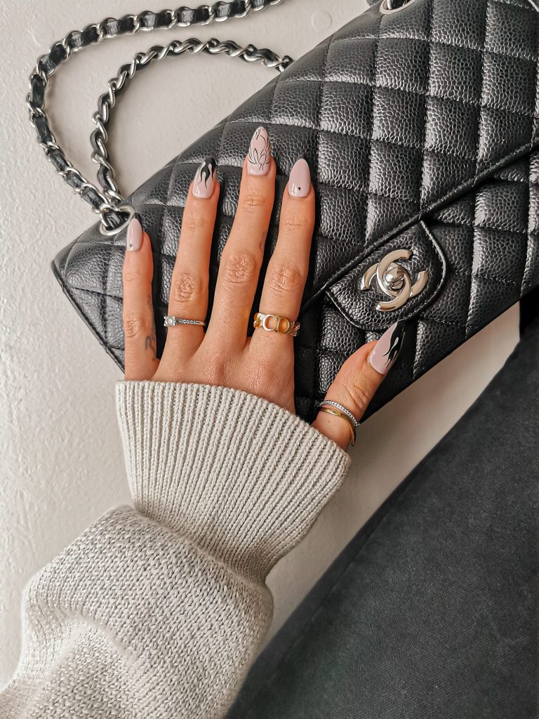 Laura Kate Lucas - Manchester Fashion, Beauty and Lifestyle Blogger | Acrylic Nails at Home by Jennifer Marie