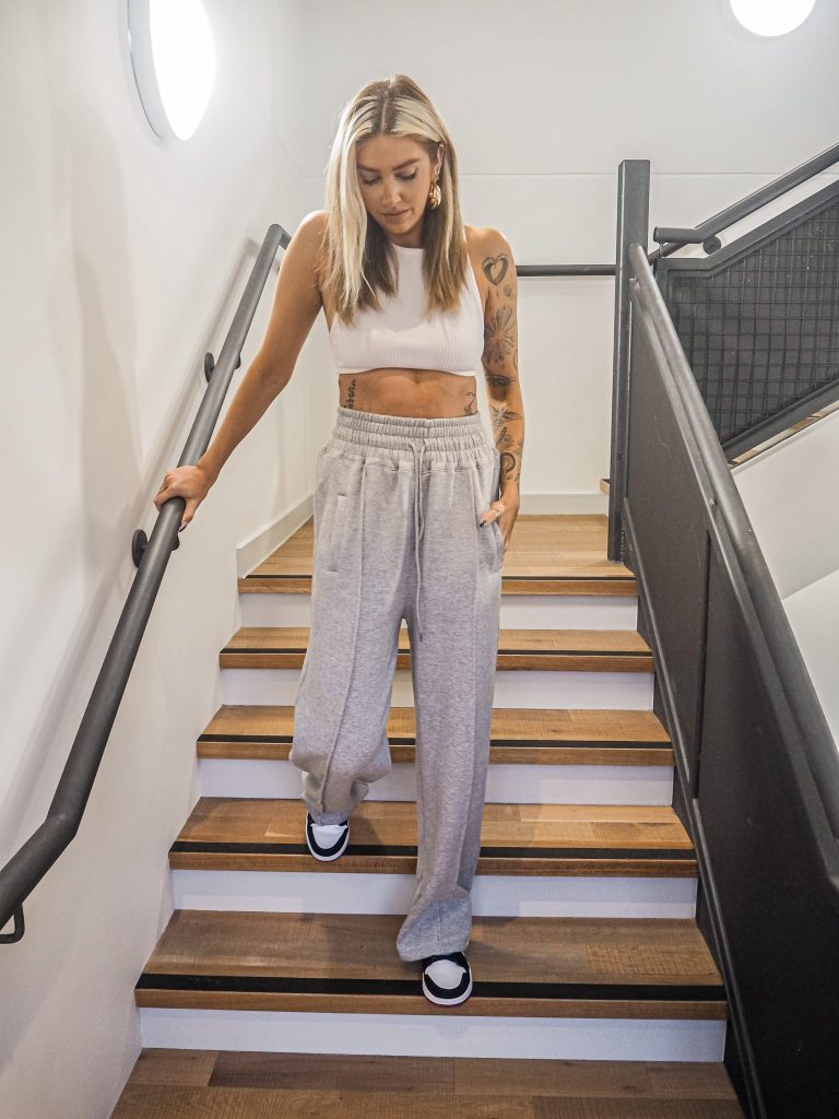Laura Kate Lucas - Manchester Fashion, Food and Lifestyle Blogger | Wide Leg Joggers - Katch Me UK