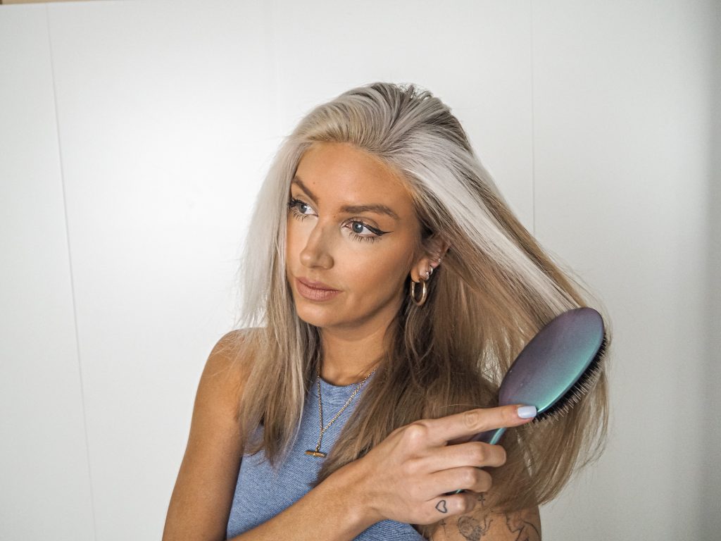 Laura Kate Lucas - Manchester Fashion, Lifestyle and Beauty Blogger | Rock & Ruddle Hairbrush Review International Women's Day