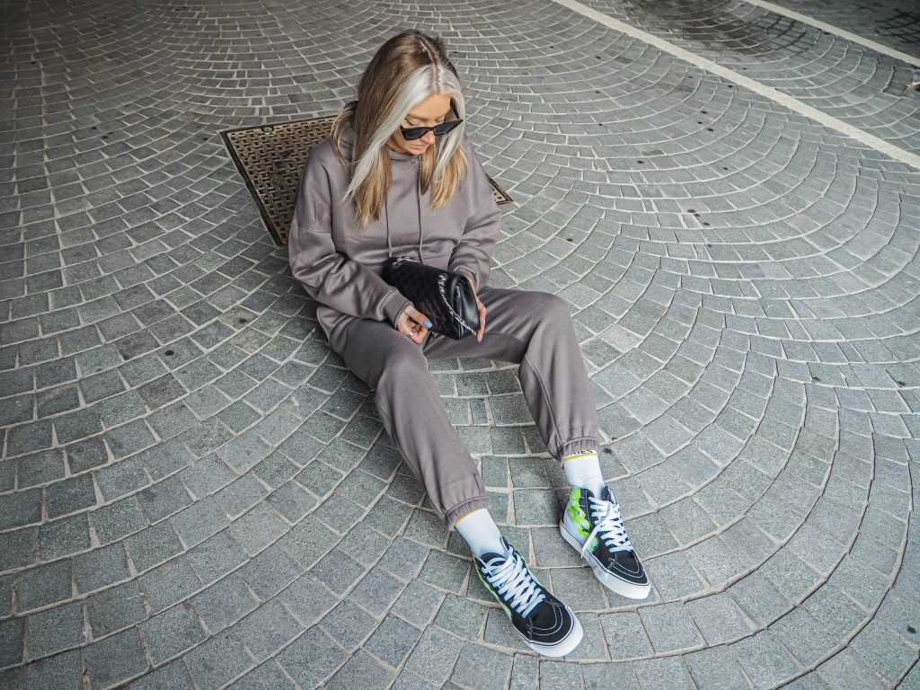 Laura Kate Lucas - Manchester Fashion and Lifestyle Influencer | Femme Luxe Jogger Hoodie Co-ord Outfit