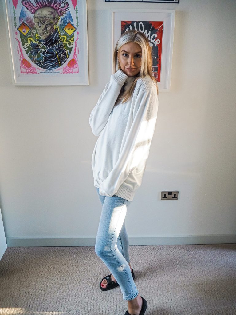 Laura Kate Lucas - Manchester Fashion, Lifestyle and Outfit Blogger | Everything5Pounds Spring Knit White Sweater