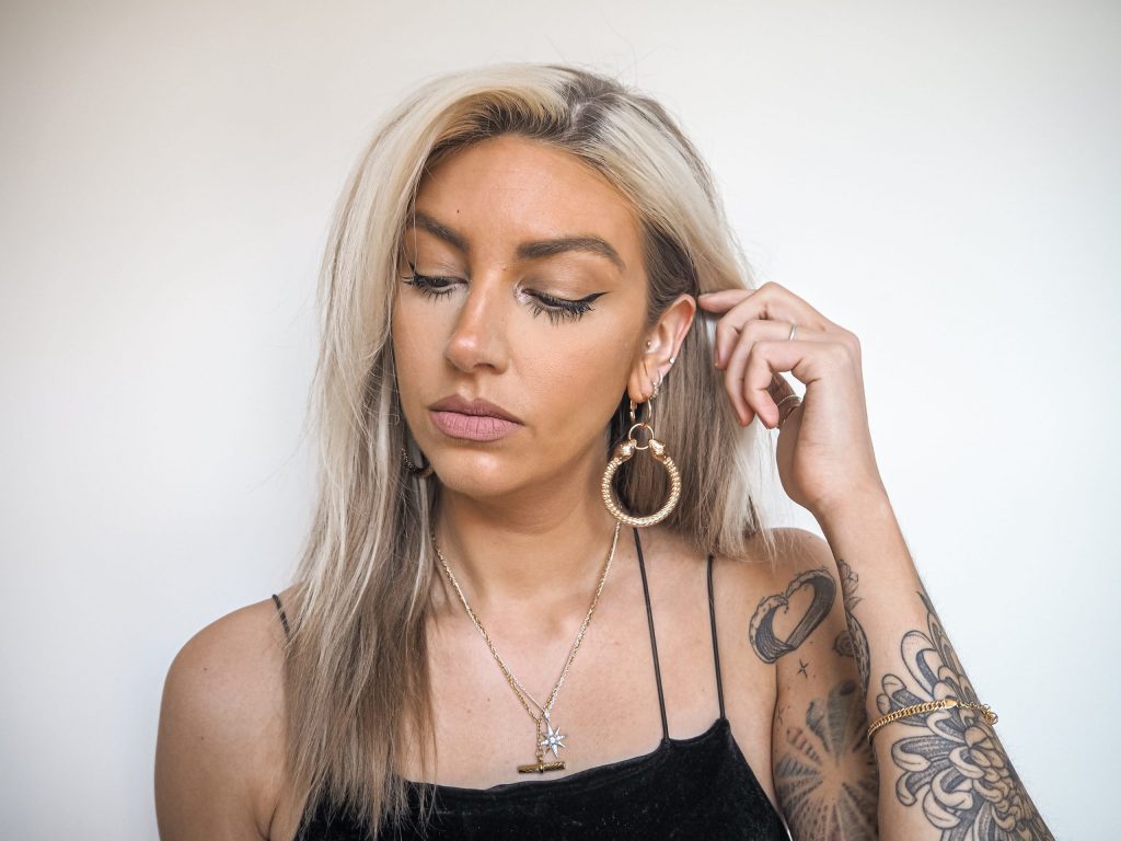 Laura Kate Lucas - Manchester Fashion, Beauty and Lifestyle Blogger | Kat Von D Good Apple Foundation Review