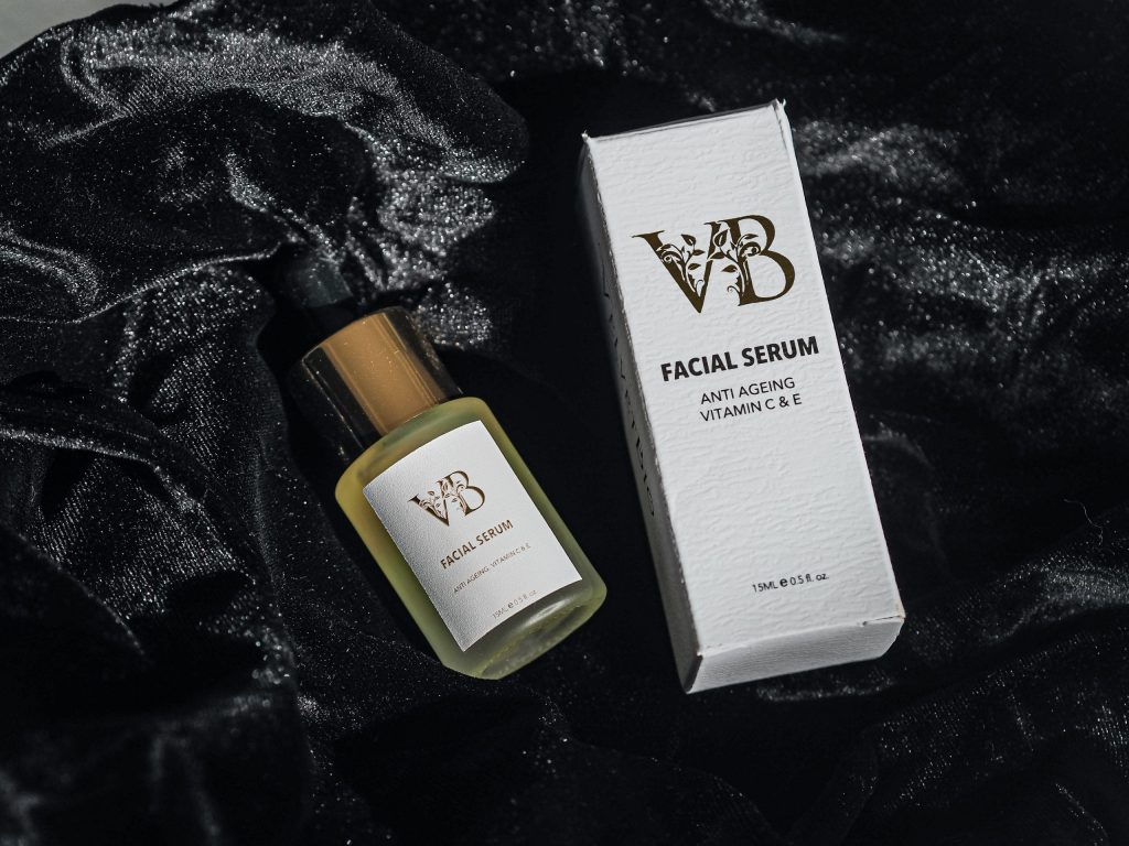 Laura Kate Lucas - Manchester Beauty, Fashion and Lifestyle Blogger | Velvet Bio Skin Care Body and Face Oil Bundle Review