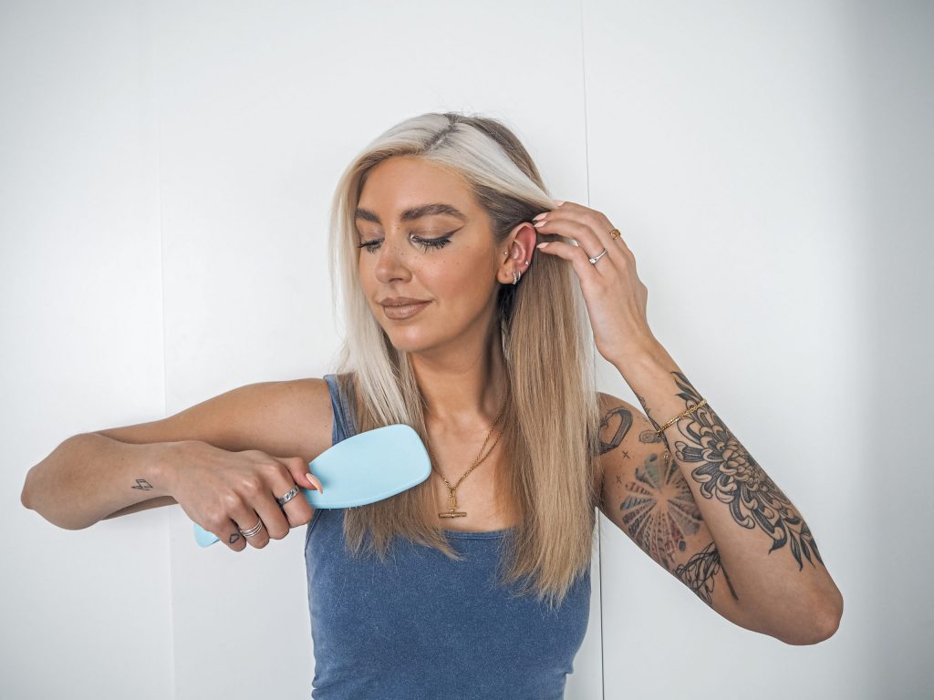 Laura Kate Lucas - Manchester Fashion, Beauty and Lifestyle Blogger | Tangle Teezer - The Wet Detangler and Detangling Spray
