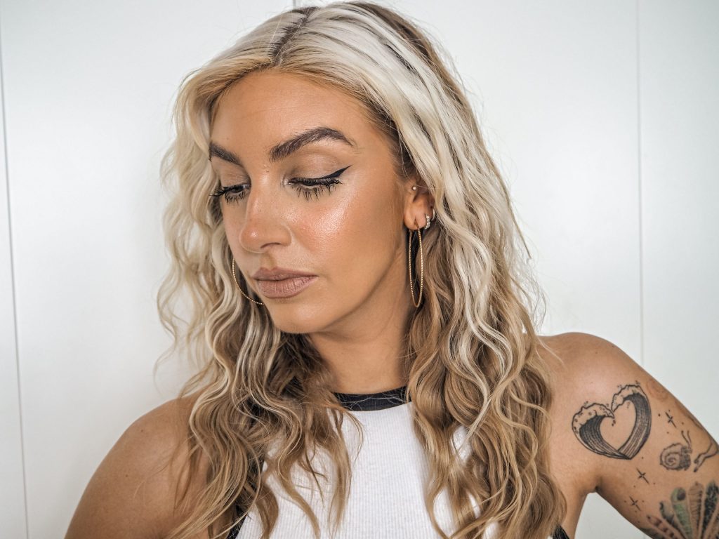 Laura Kate Lucas - Manchester Fashion, Beauty and Lifestyle Blogger | Pixi Beauty On the Glow Blush Review