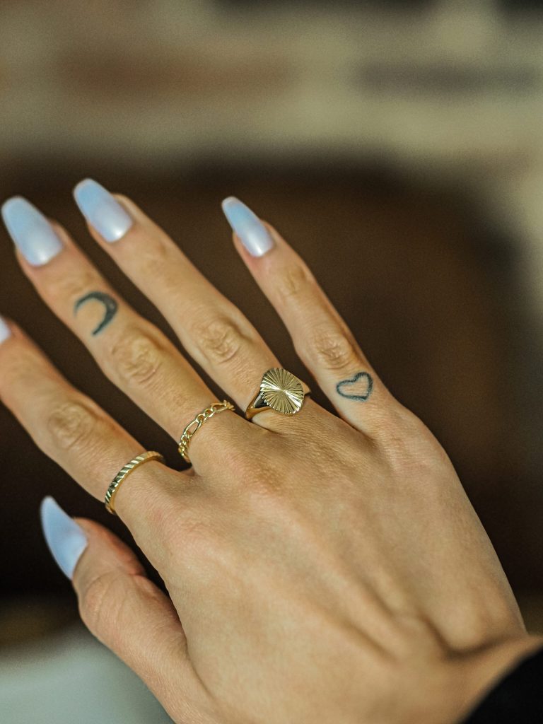 Laura Kate Lucas - Manchester Fashion, Jewellery and Lifestyle Blogger | Daisy London Jewellery Rings