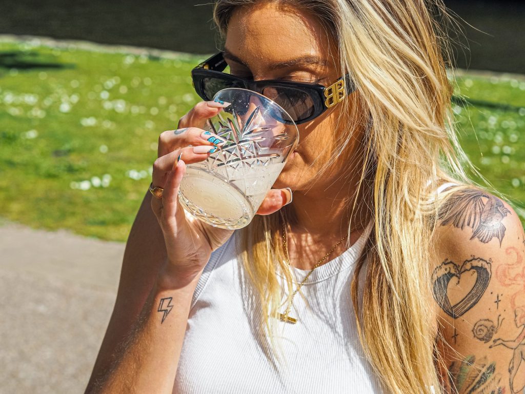 Laura Kate Lucas - Manchester Food, Fashion and Lifestyle Blogger | Goodrays Natural CBD Seltzers