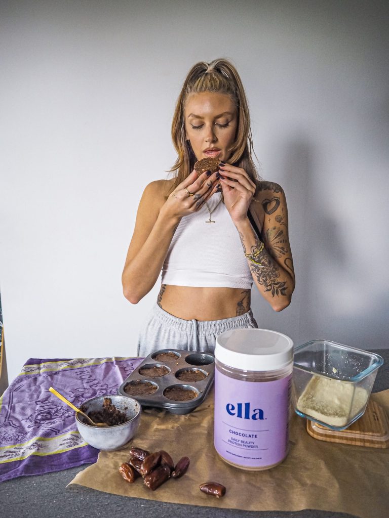 Laura Kate Lucas - Manchester Food, Lifestyle and Travel Blogger - Ella Beauty Protein Powder Healthy Bake Recipe