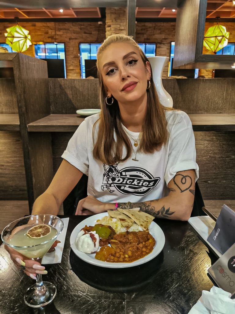 Laura Kate Lucas - Manchester Fashion, Food and Travel Blogger - Cosmo World Buffet Review