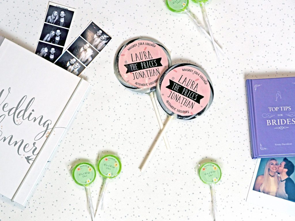 Laura Kate Lucas - Manchester Fashion, Lifestyle and Wedding Blogger | Holly's Lollies Wedding Favour Treat Review