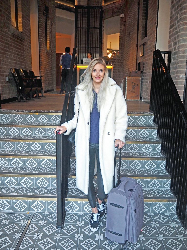 Laura Kate Lucas - Manchester Travel, Fashion and Lifestyle Blogger | Hotel Indigo & Mamucium Restaurant Stay and Review