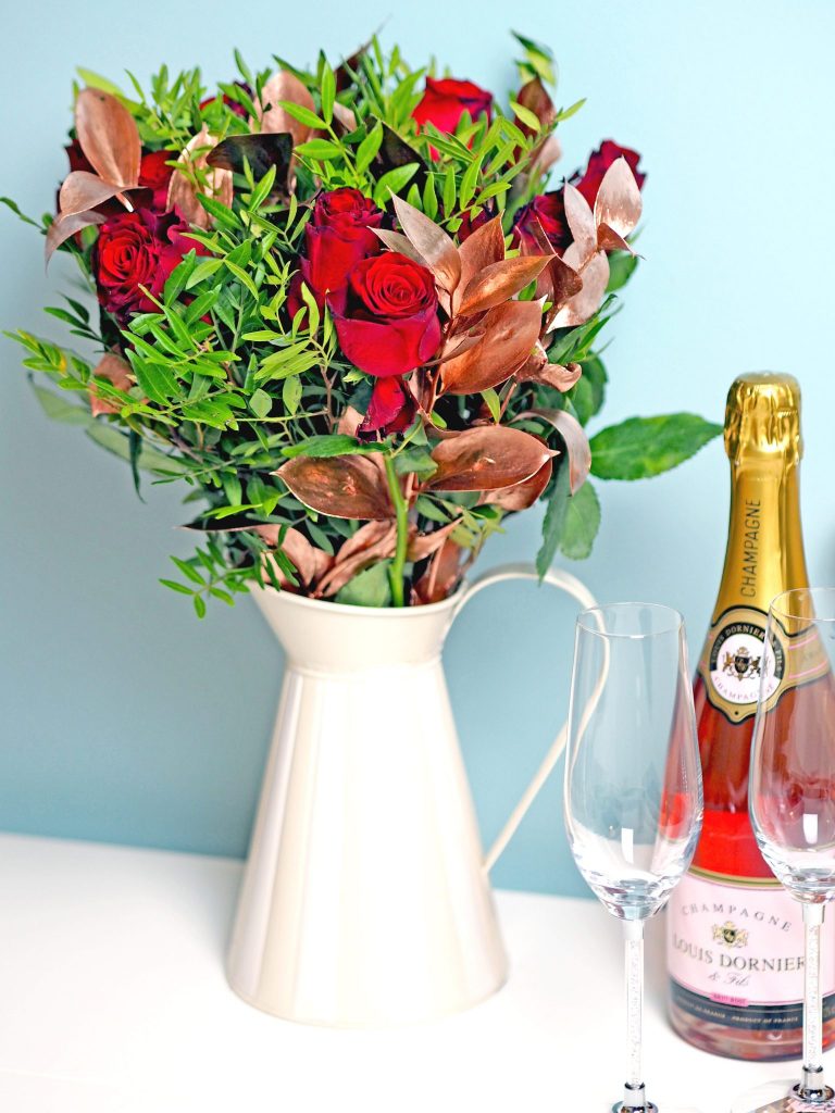 Laura Kate Lucas - Manchester Liestyle, fashion and Wedding blogger | Prestige Flowers Luxury Bouquet - Valentine's Gift Ideas