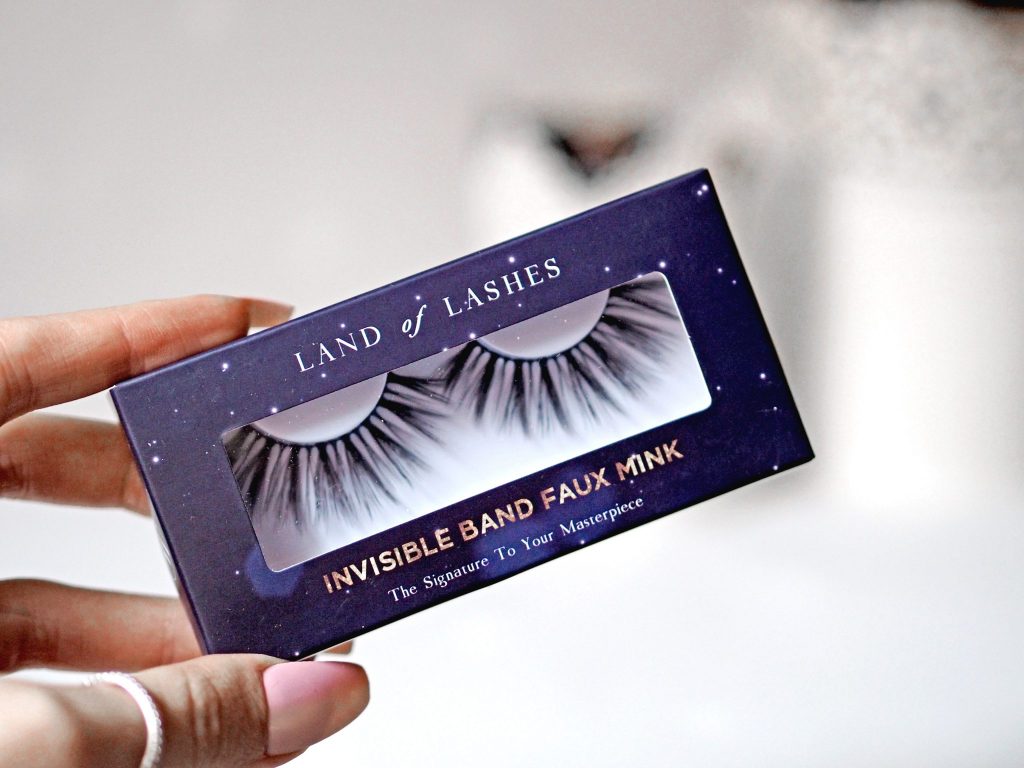 Laura Kate Lucas - Manchester Fashion, Beauty and Travel Blogger | falseeyelsahes.co.uk - Land of Lashes Review