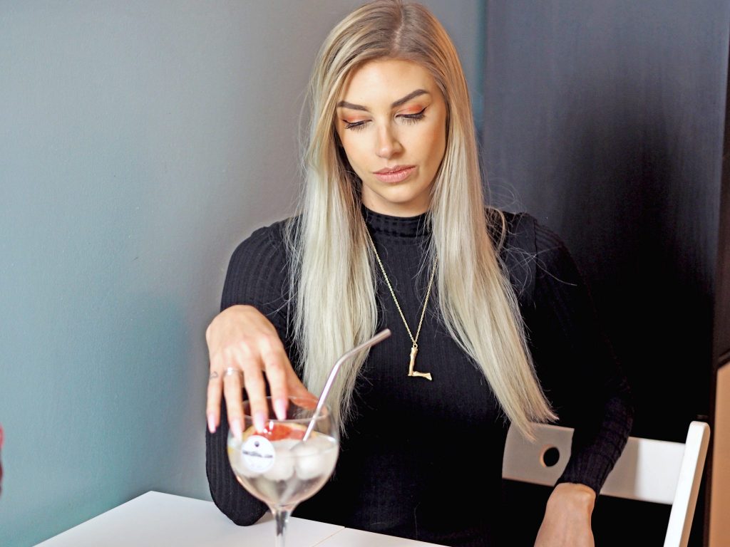 Laura Kate Lucas - Manchester Lifestyle, Fashion and Food Blogger | ILoveGin Monthly Gin Subscription Box Review