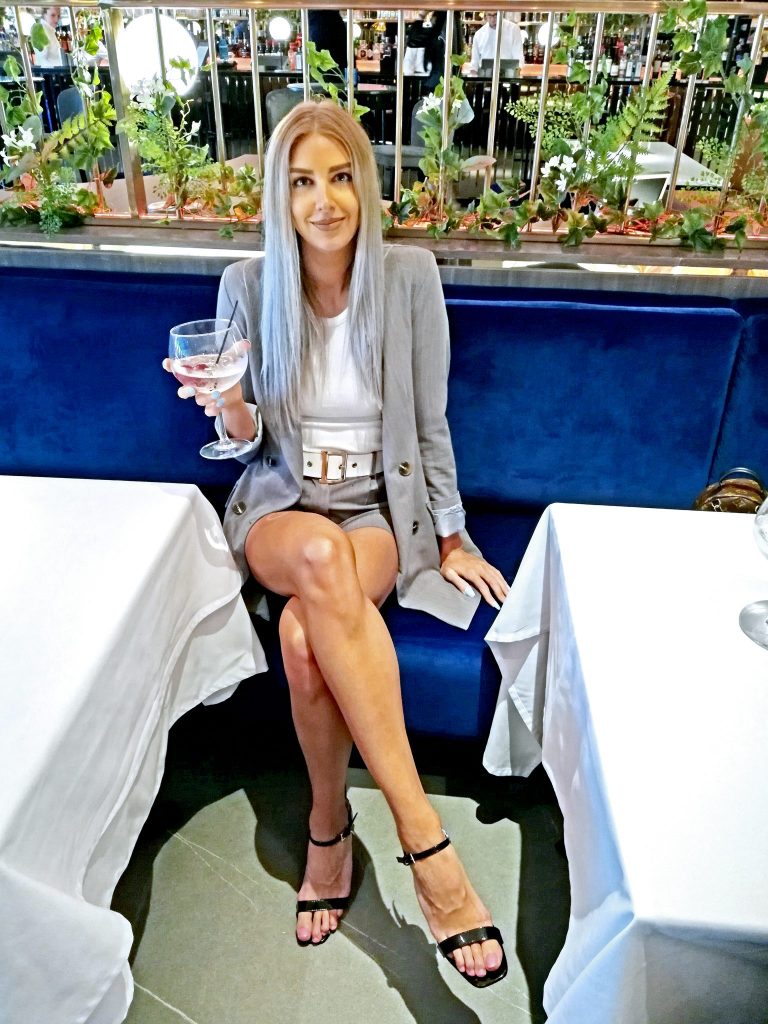 Laura Kate Lucas - Manchester Fashion, Food and Travel Blogger | Albert's Standish Launch and Review
