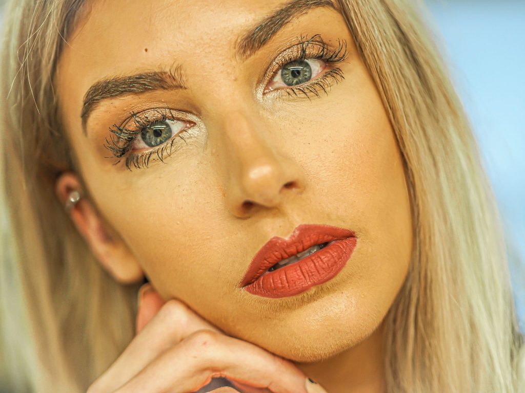 Laura Kate Lucas - Manchester Fashion, Beauty and Travel Blogger | Pixi 20 Years of Glow Product Review and Look