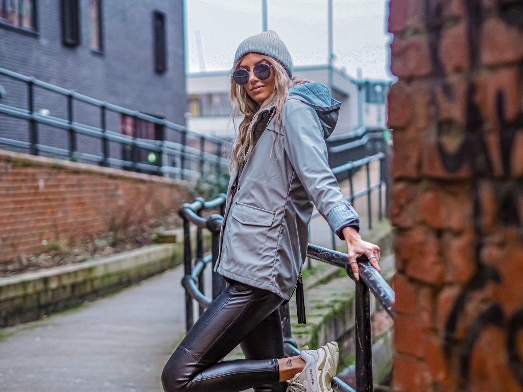 Laura Kate Lucas - Manchester Fashion, Travel and Lifestyle Blogger | Lighthouse Clothing Jackets and Raincoat Style Outfit